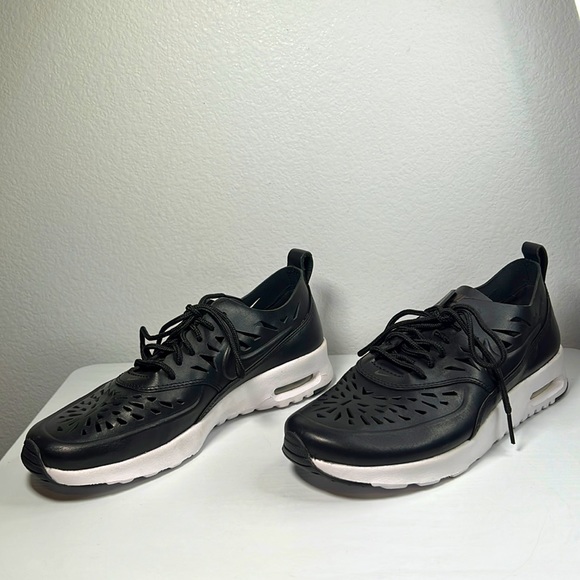 Air Max Thea Joli 725118 001 Black Sz 8 - Picture 2 of 16